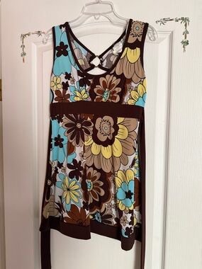 Floral Empire-Waist Tank Top in Brown & Turquoise